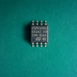 M25PE40-VMW6TG